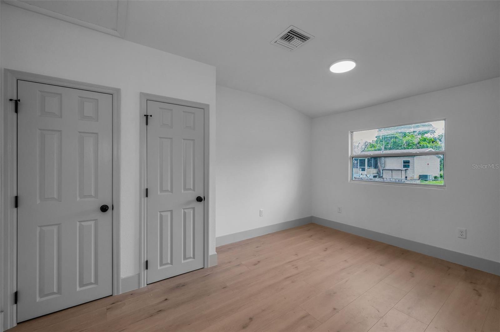 9451 LAKE DR, NEW PORT RICHEY, FL, 34654
