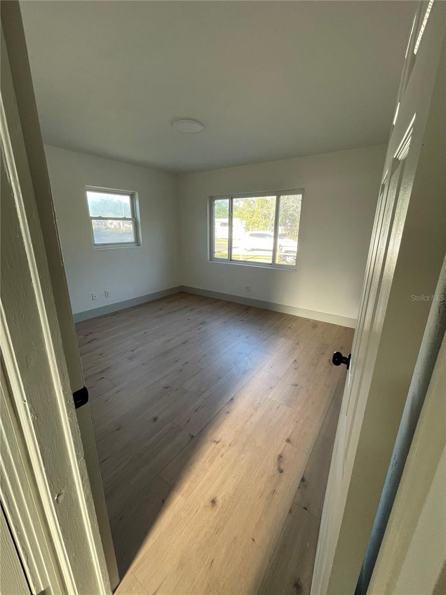 9451 LAKE DR, NEW PORT RICHEY, FL, 34654