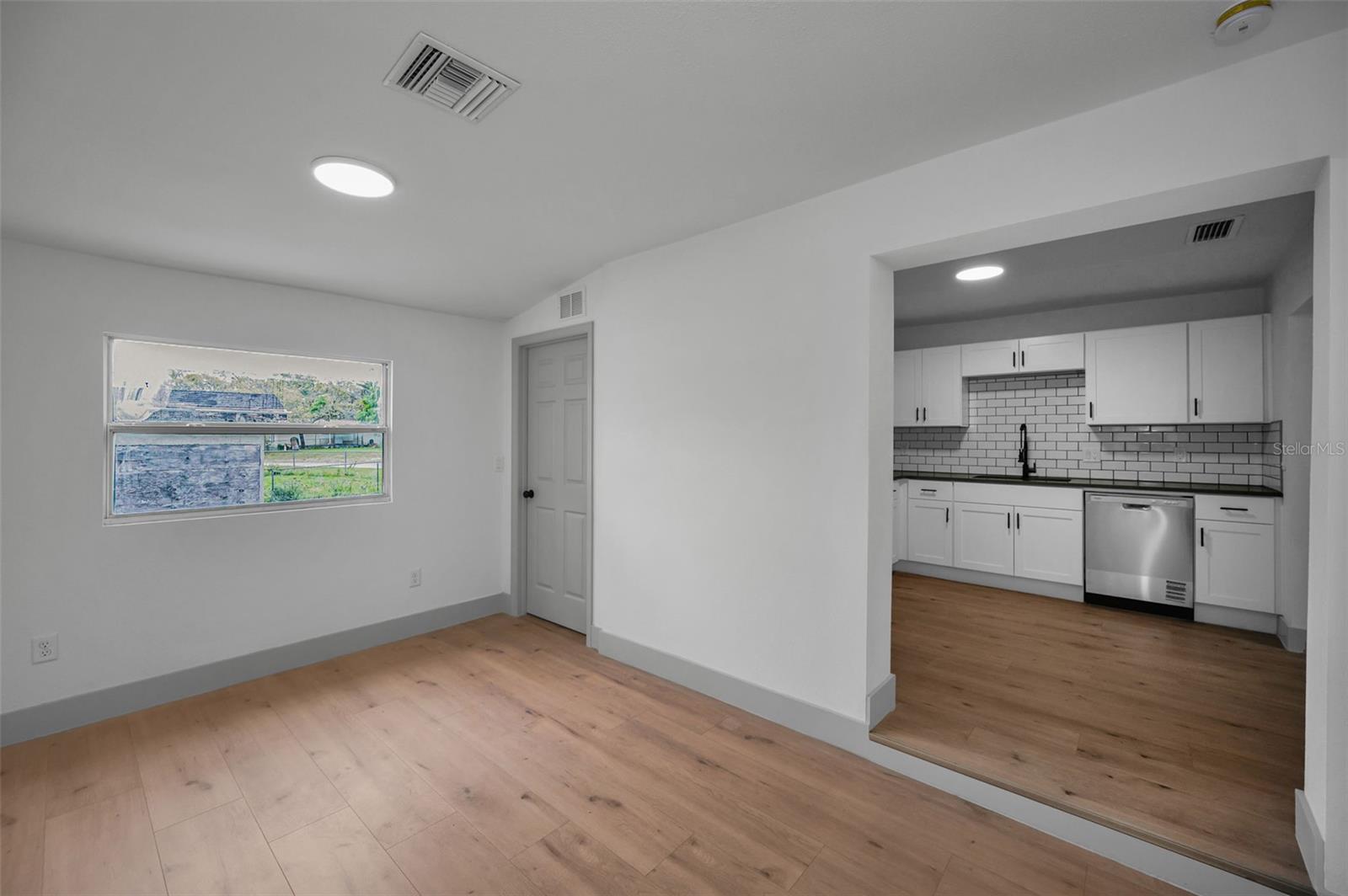 9451 LAKE DR, NEW PORT RICHEY, FL, 34654