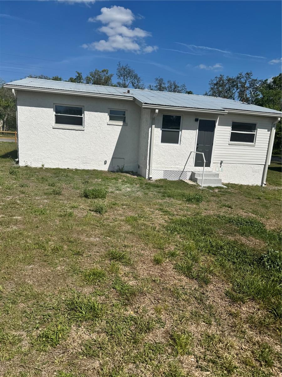 9451 LAKE DR, NEW PORT RICHEY, FL, 34654