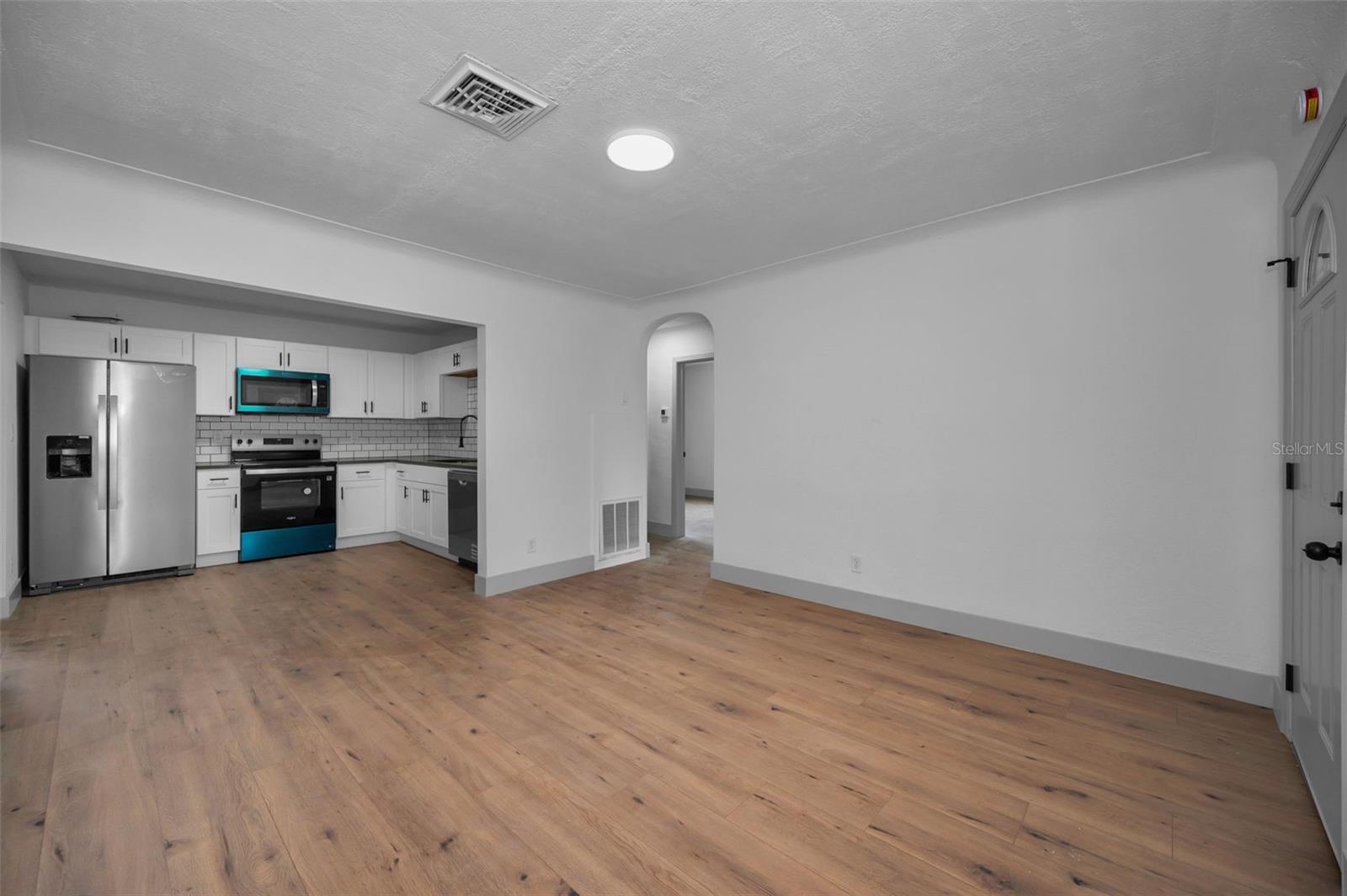 9451 LAKE DR, NEW PORT RICHEY, FL, 34654