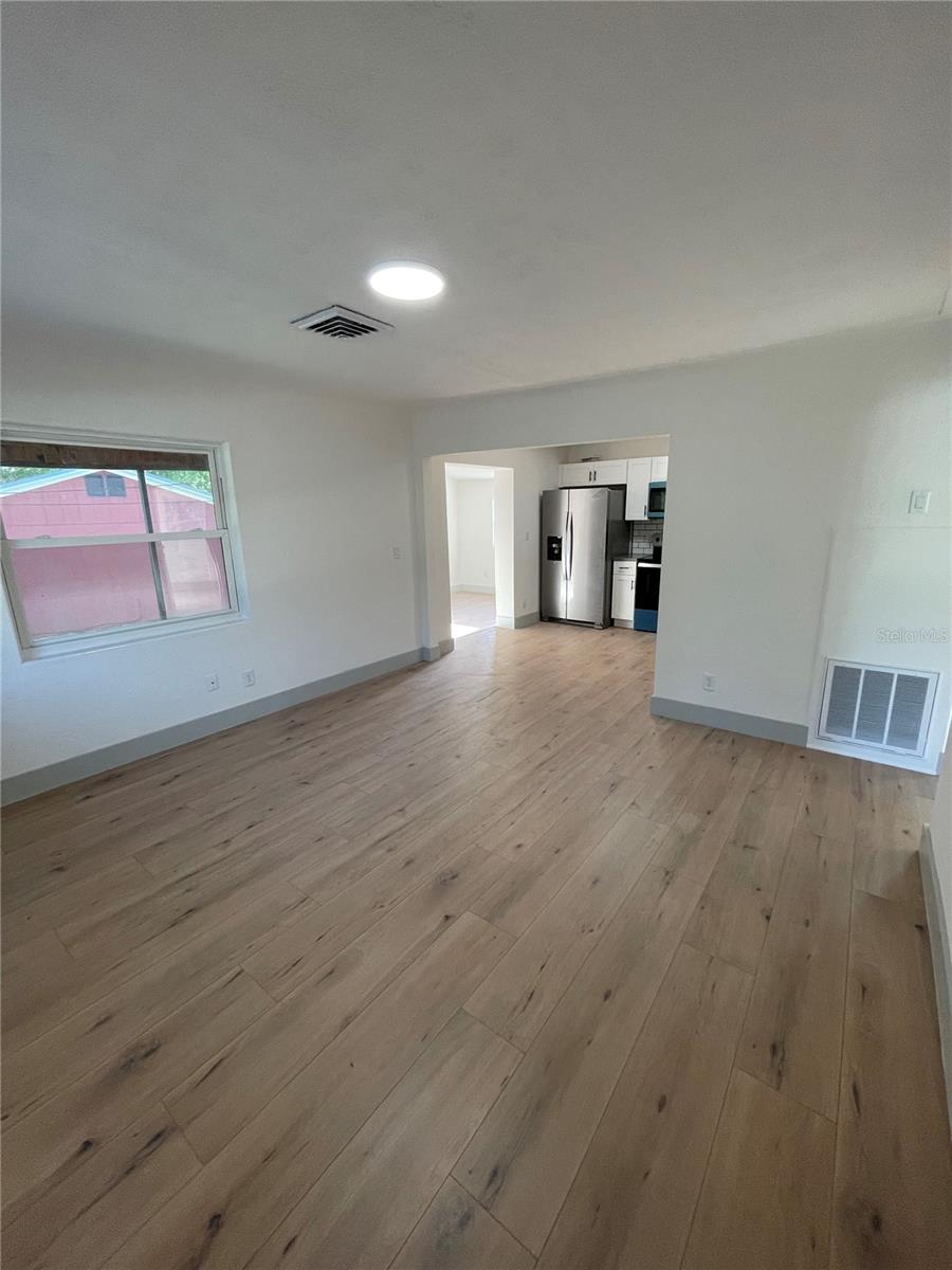 9451 LAKE DR, NEW PORT RICHEY, FL, 34654