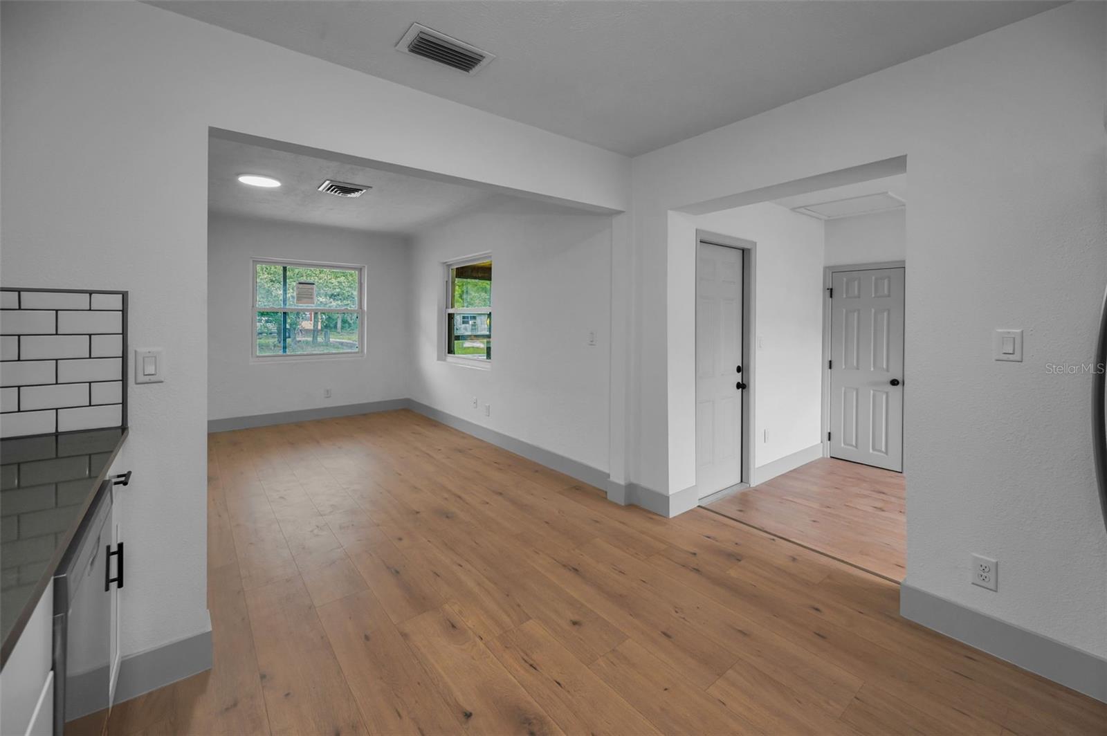 9451 LAKE DR, NEW PORT RICHEY, FL, 34654