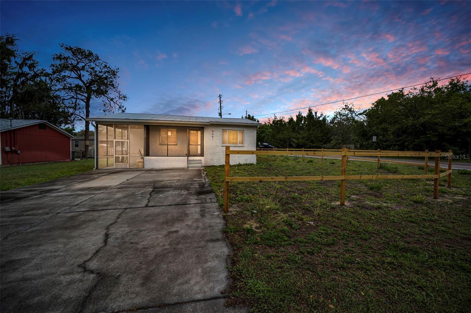 9451 LAKE DR, NEW PORT RICHEY, FL, 34654
