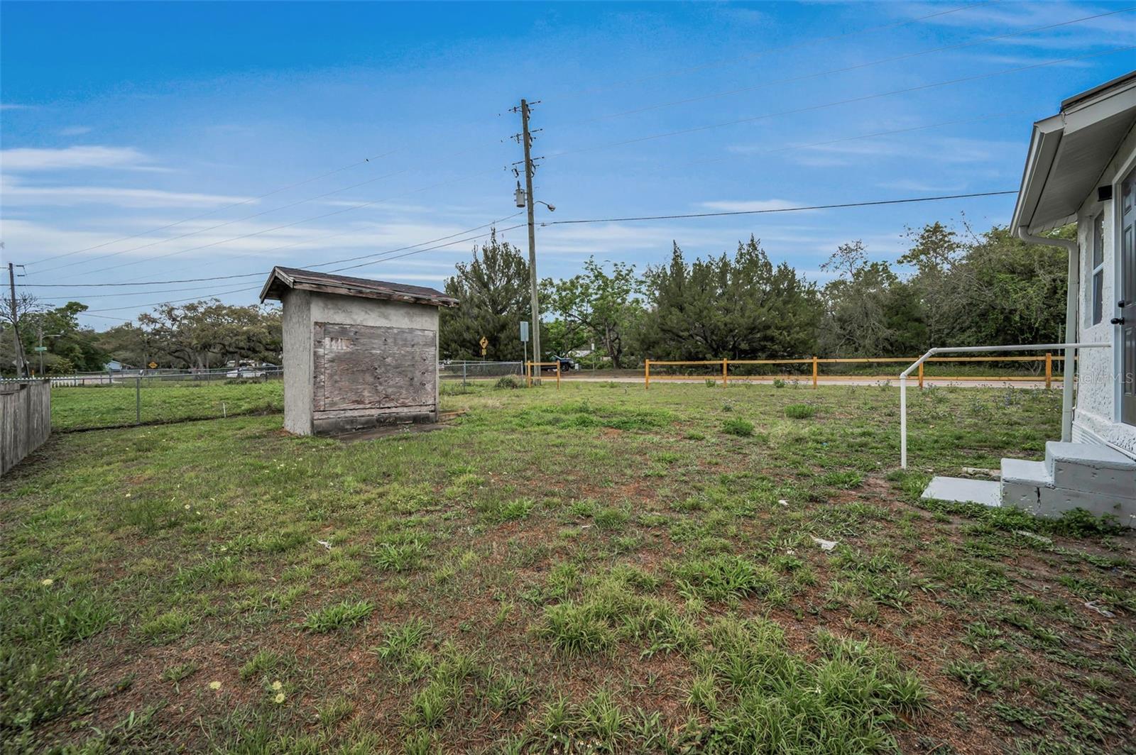9451 LAKE DR, NEW PORT RICHEY, FL, 34654