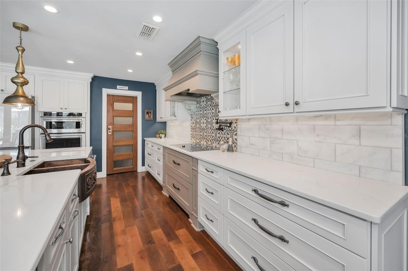 3603 SCHEFFLERA RD, TAMPA, FL, 33618