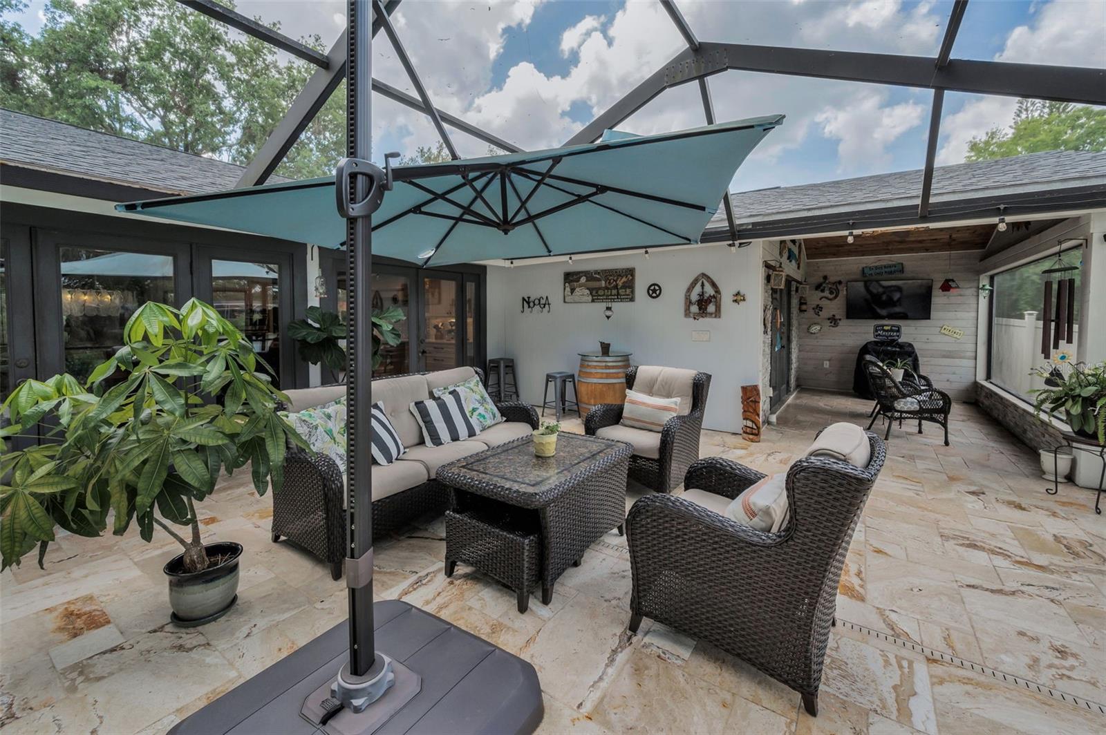 3603 SCHEFFLERA RD, TAMPA, FL, 33618