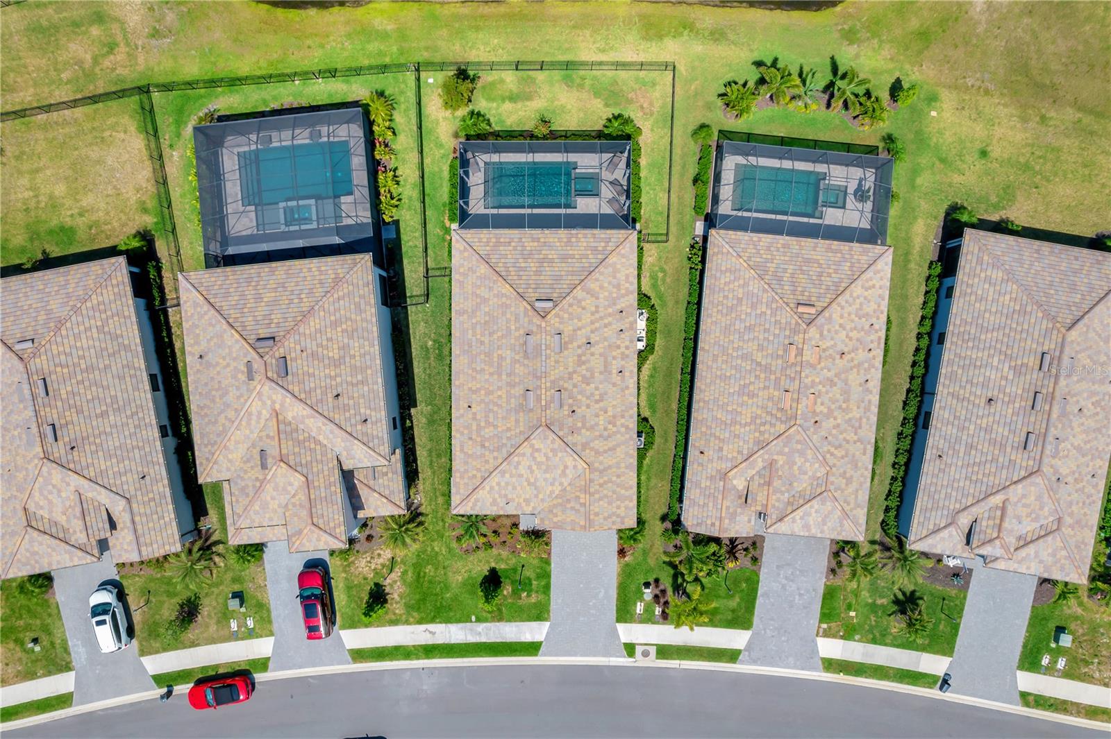 15719 BAREFOOT BEACH DR, LAKEWOOD RANCH, FL, 34211