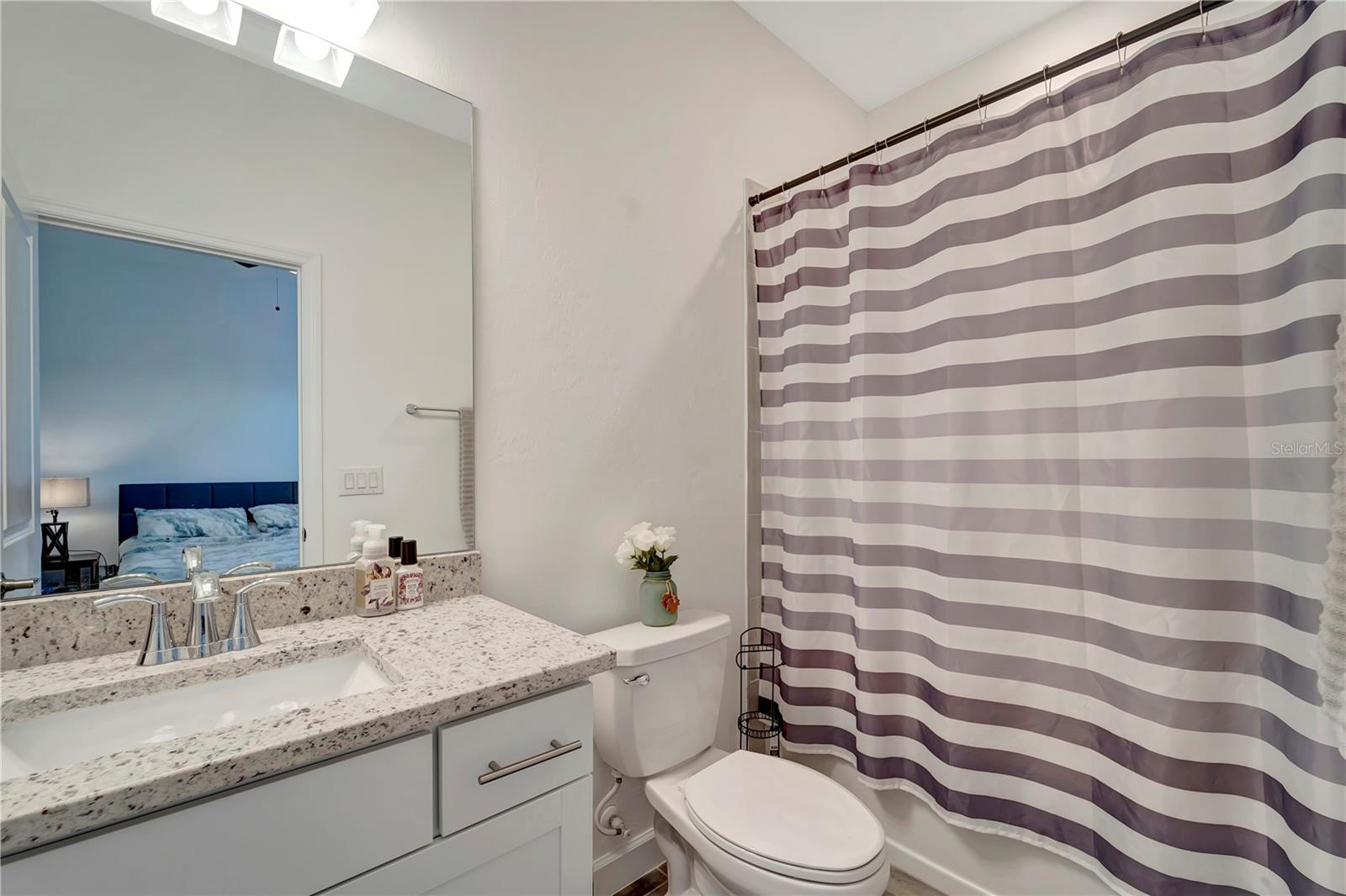 15719 BAREFOOT BEACH DR, LAKEWOOD RANCH, FL, 34211