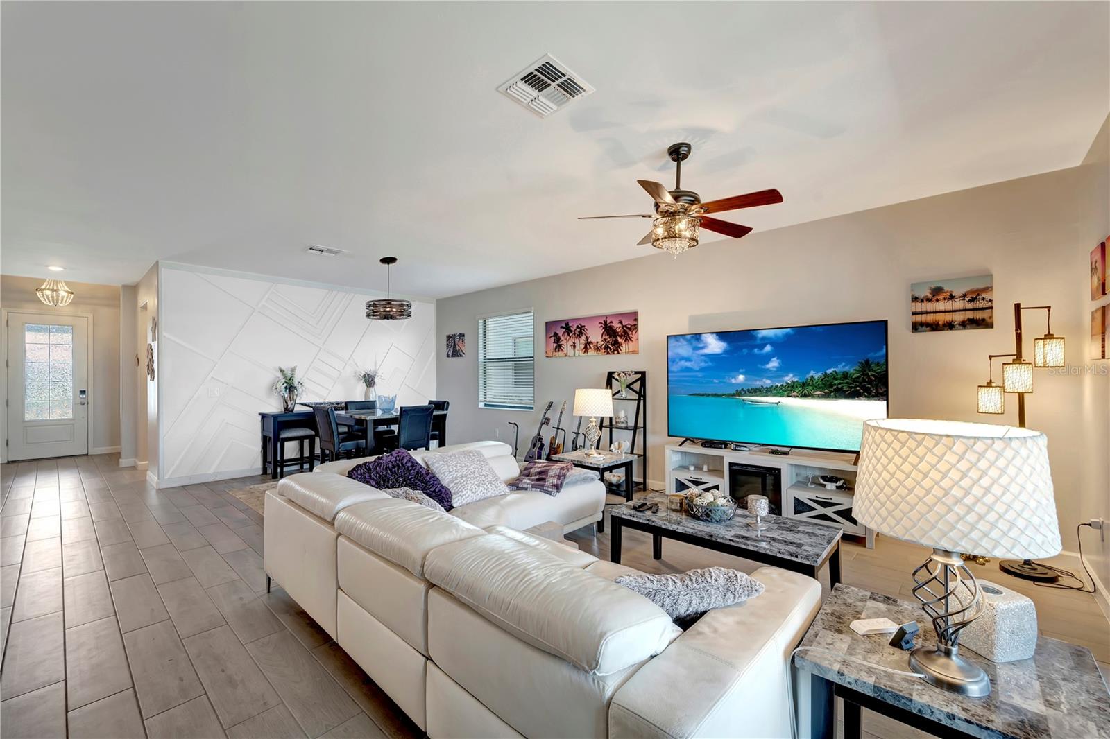 15719 BAREFOOT BEACH DR, LAKEWOOD RANCH, FL, 34211