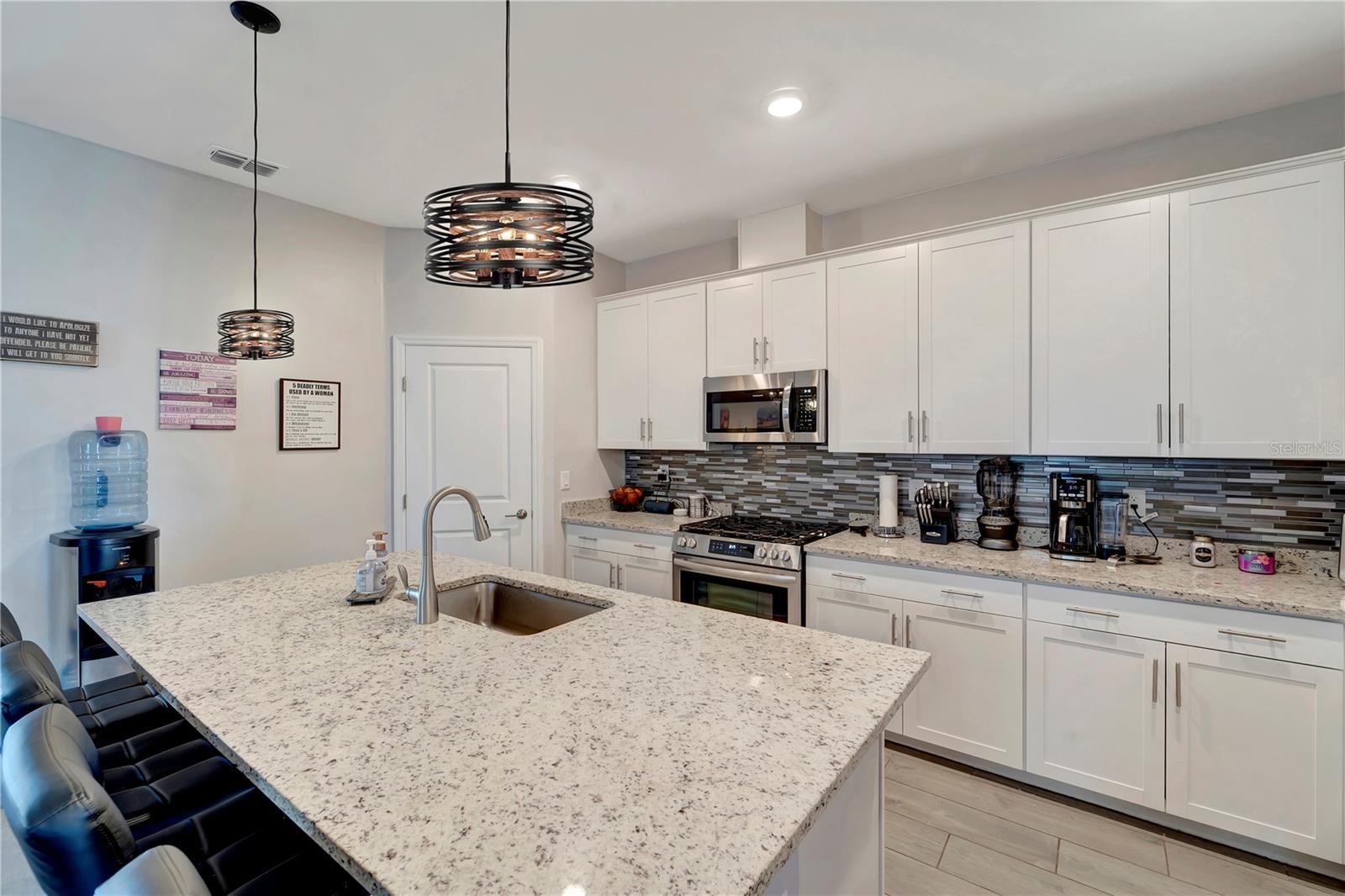 15719 BAREFOOT BEACH DR, LAKEWOOD RANCH, FL, 34211