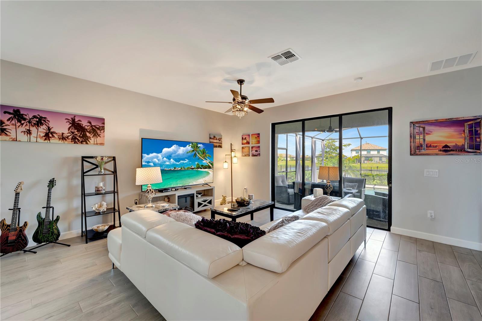 15719 BAREFOOT BEACH DR, LAKEWOOD RANCH, FL, 34211