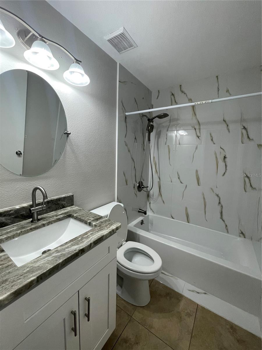 13420 LARAWAY DR, RIVERVIEW, FL, 33579