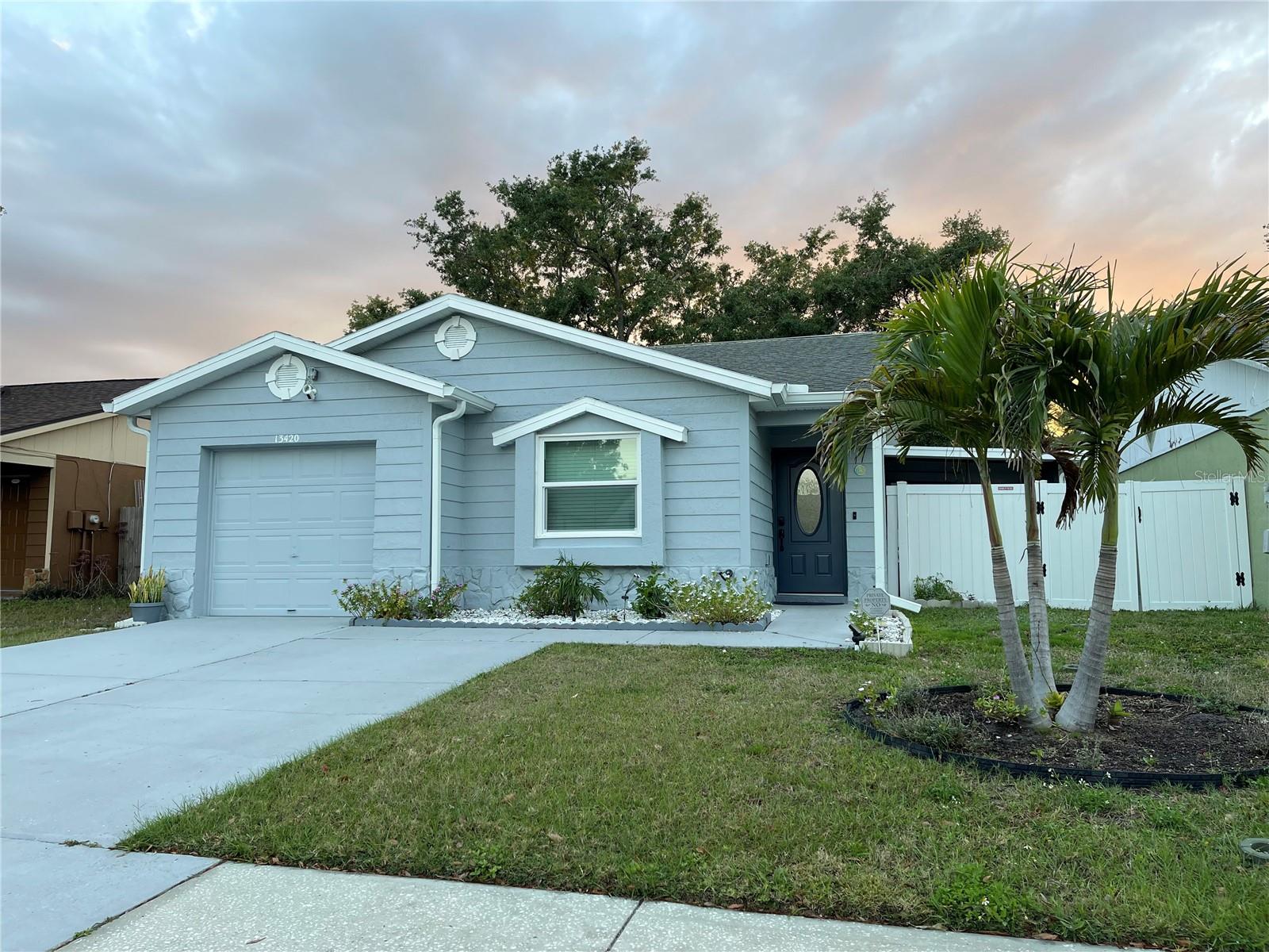 13420 LARAWAY DR, RIVERVIEW, FL, 33579