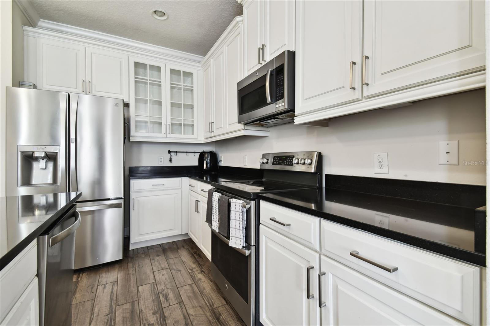10707 AVERY PARK DR, RIVERVIEW, FL, 33578