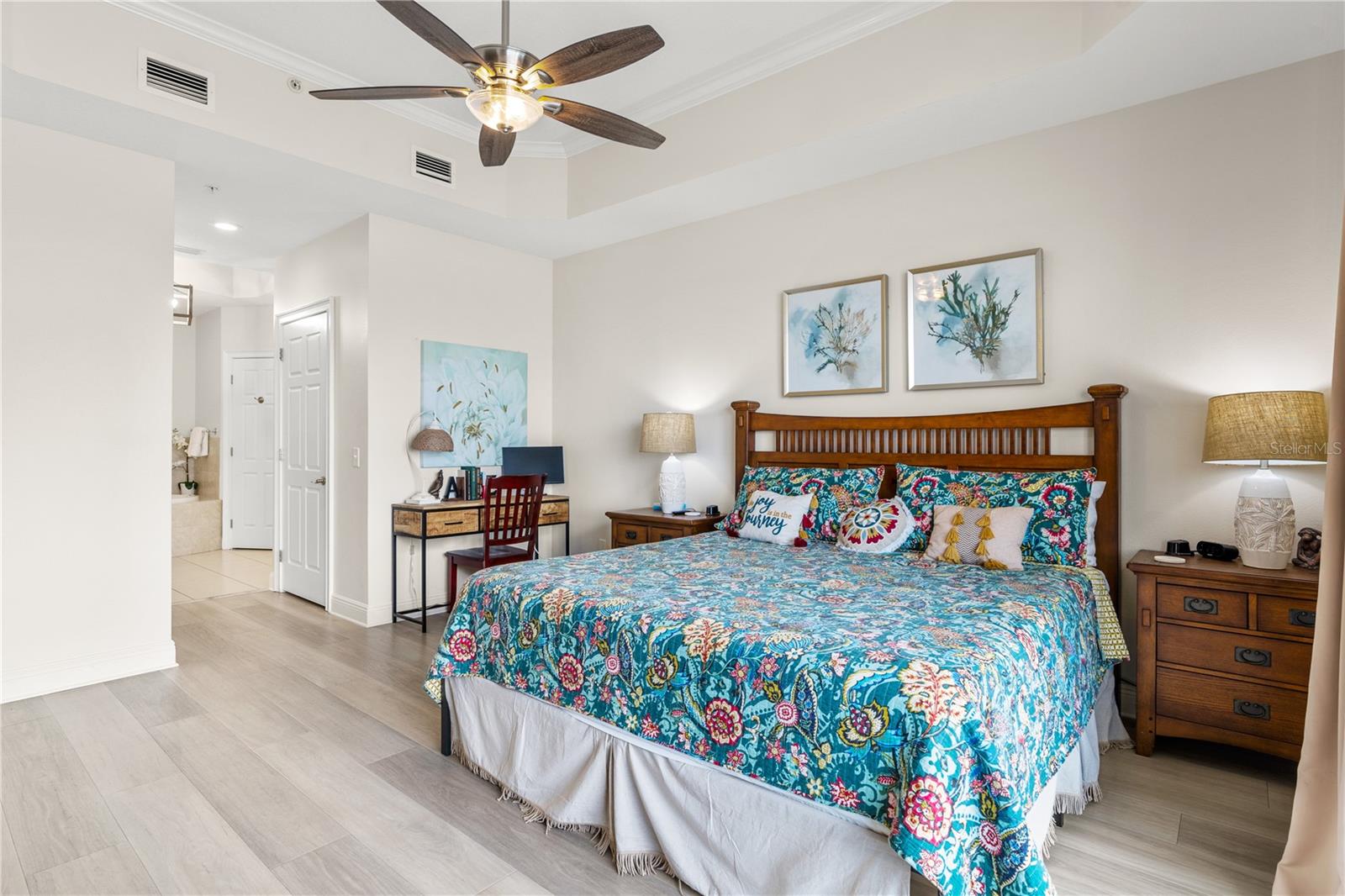600 BAYWAY BLVD #504, CLEARWATER BEACH, FL, 33767