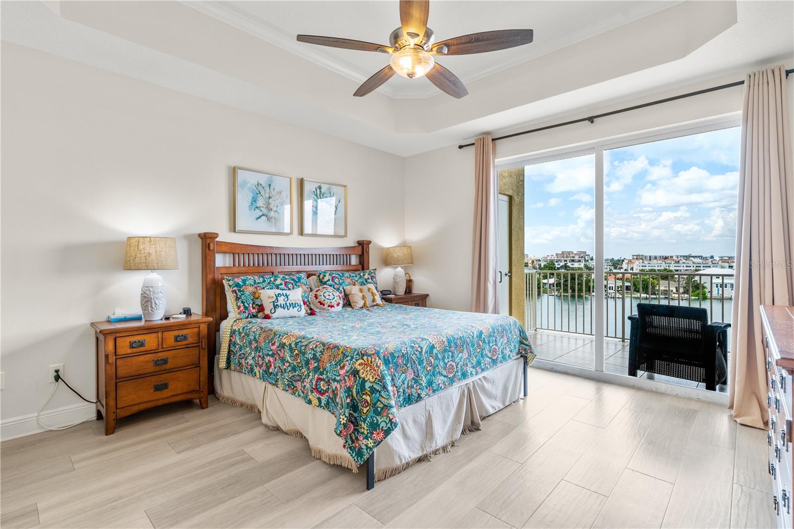 600 BAYWAY BLVD #504, CLEARWATER BEACH, FL, 33767