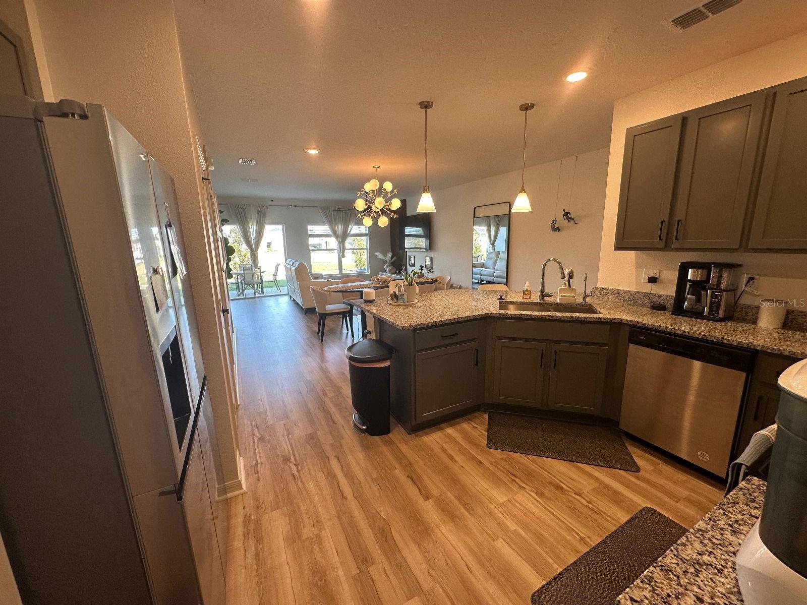 619 STONEY POINT CIR, DAVENPORT, FL, 33896