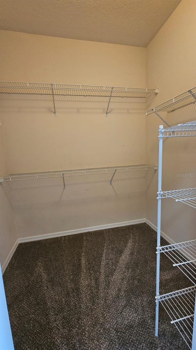 2713 BARNSLEY LN, KISSIMMEE, FL, 34744