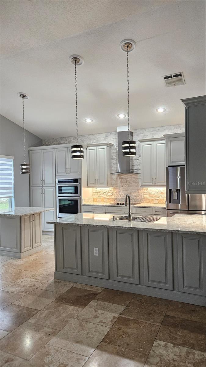 2713 BARNSLEY LN, KISSIMMEE, FL, 34744