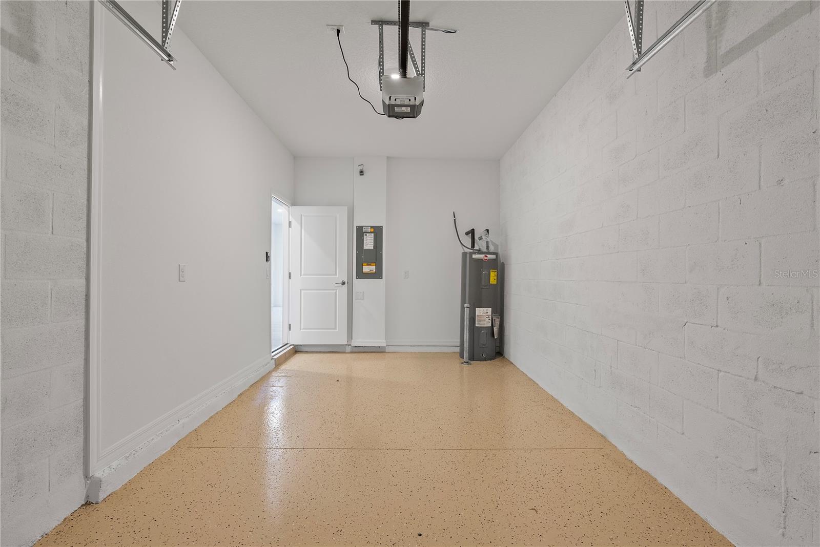 2128 HALLIER CV, WESLEY CHAPEL, FL, 33543