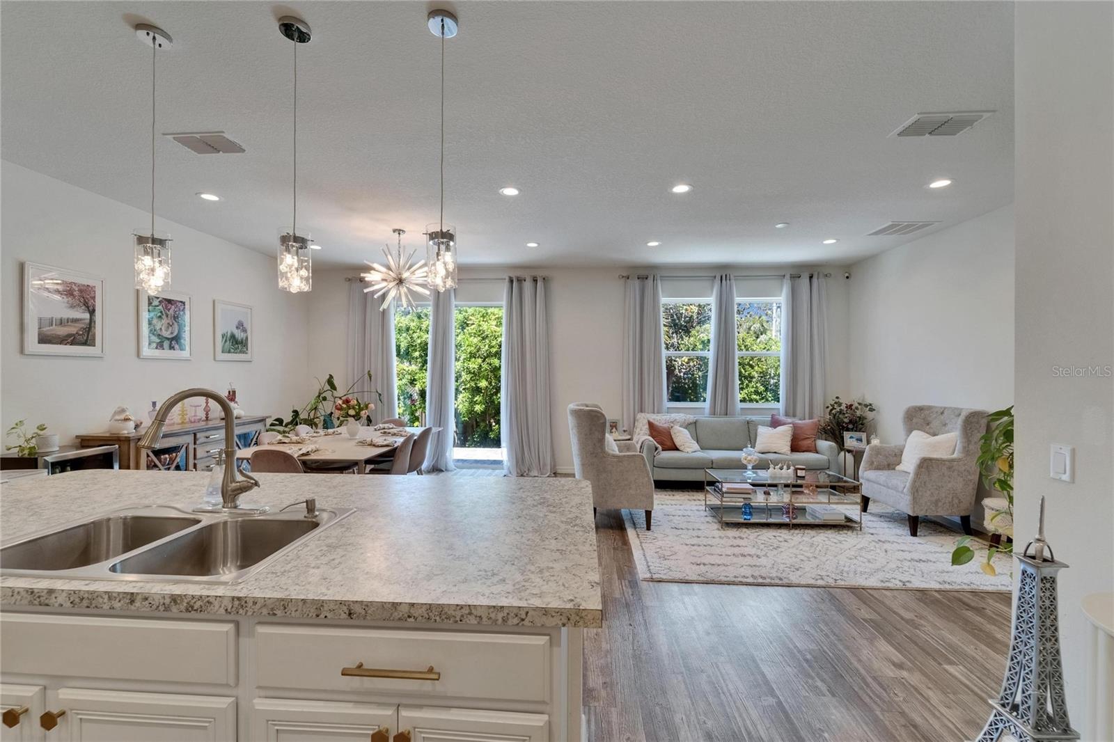11461 TANGLE BRANCH LN, GIBSONTON, FL, 33534