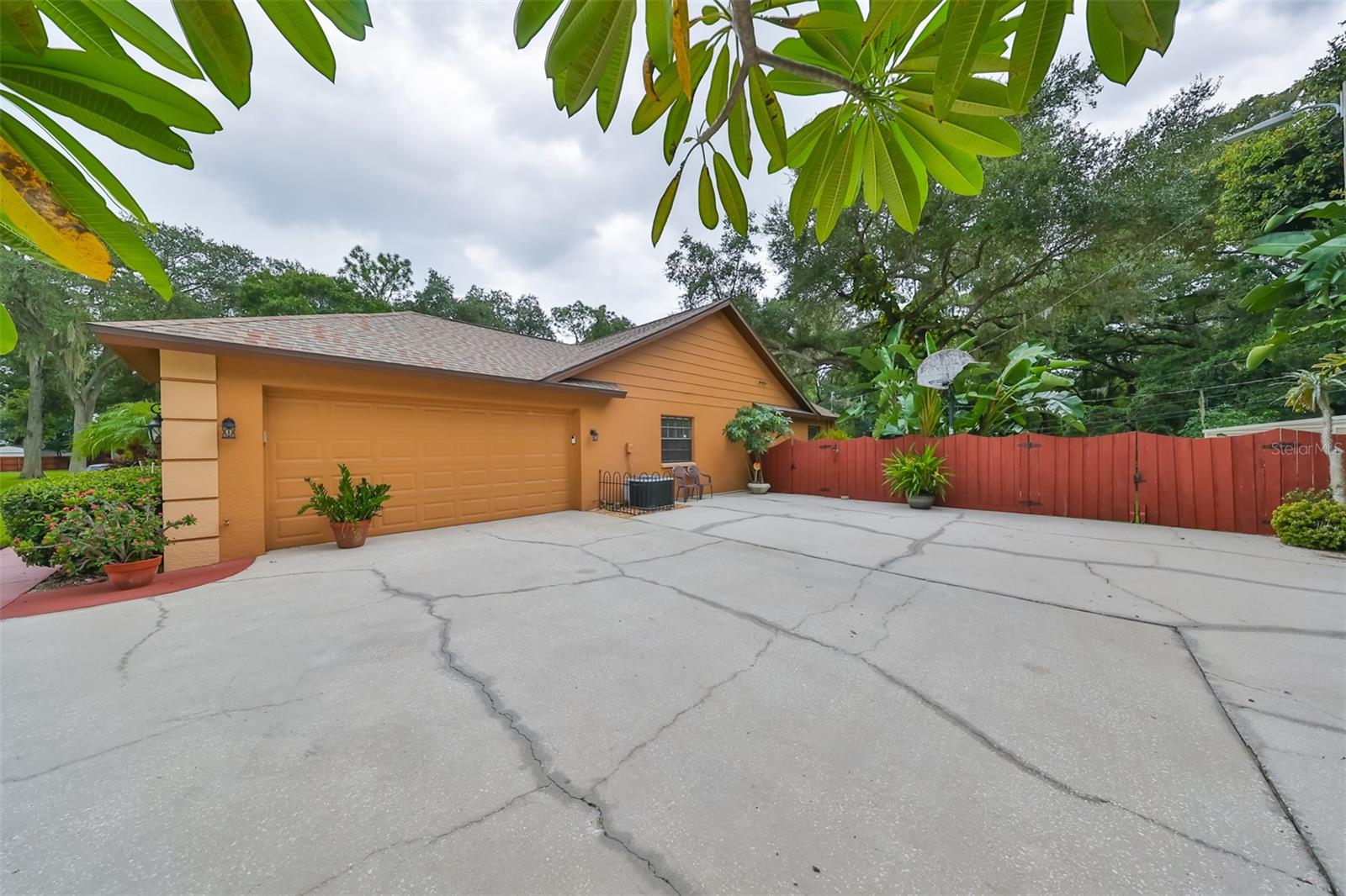 2216 ALDER WAY, BRANDON, FL, 33510