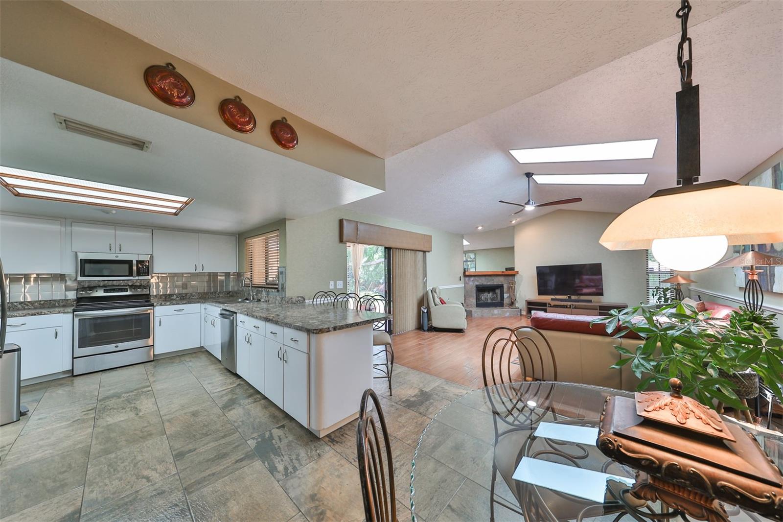 2216 ALDER WAY, BRANDON, FL, 33510