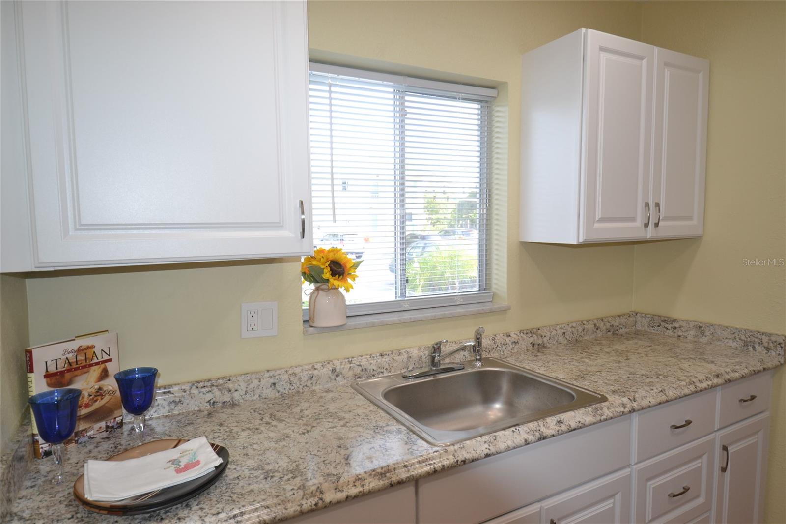 2003 GREENBRIAR BLVD #3, CLEARWATER, FL, 33763