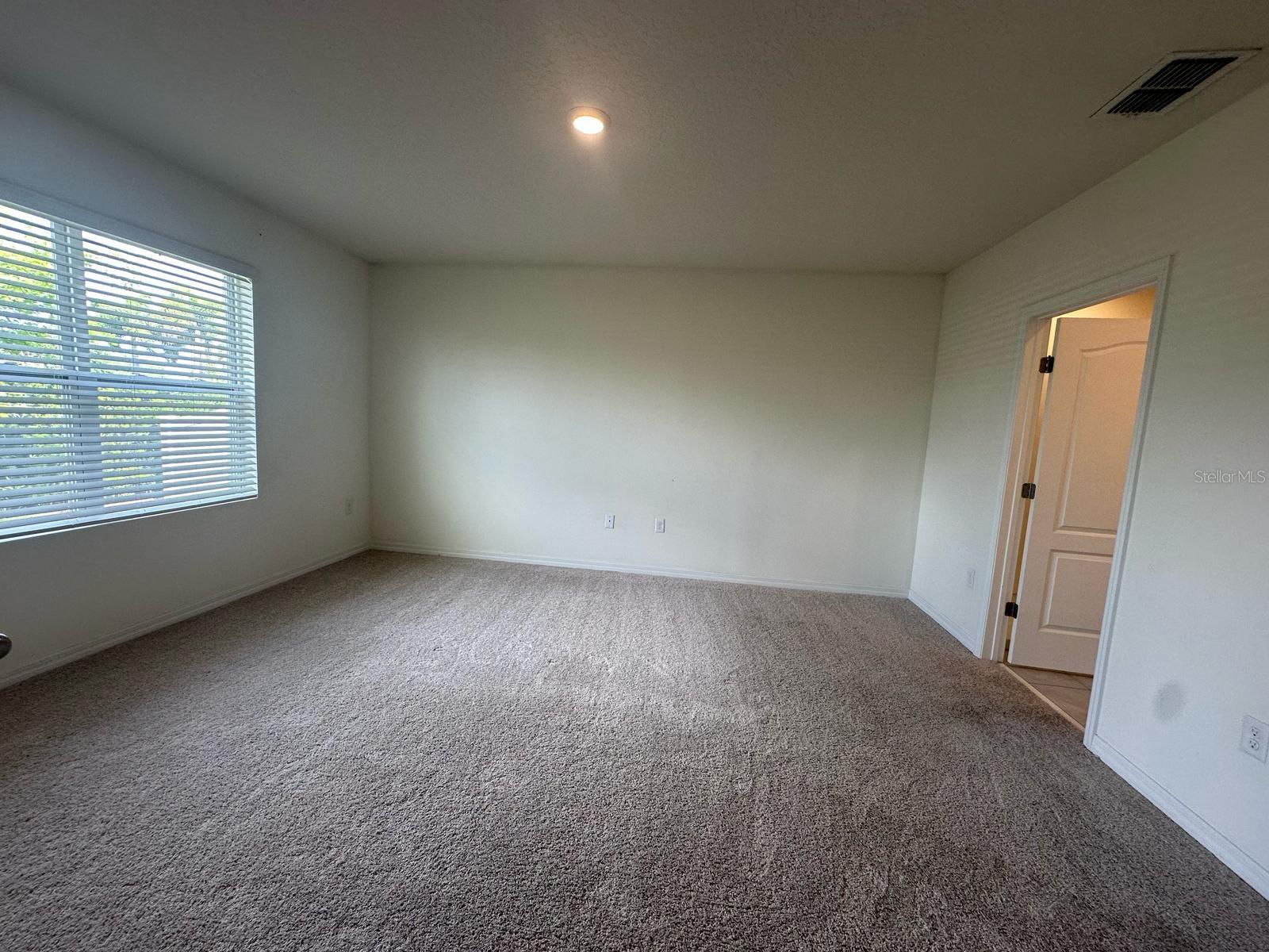 124 EAGLEVIEW LOOP, DAVENPORT, FL, 33837