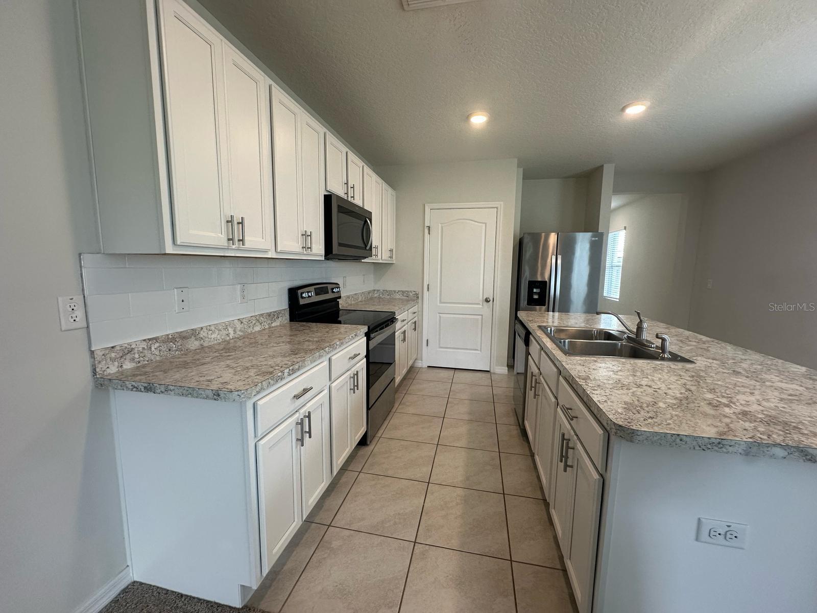 124 EAGLEVIEW LOOP, DAVENPORT, FL, 33837