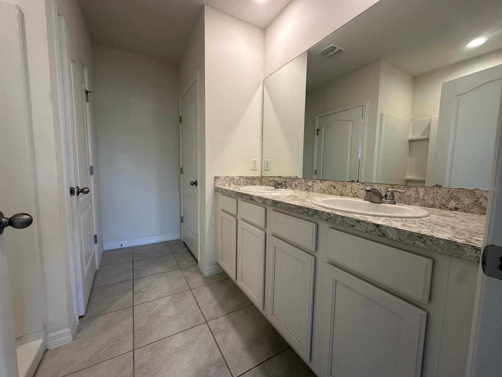 124 EAGLEVIEW LOOP, DAVENPORT, FL, 33837