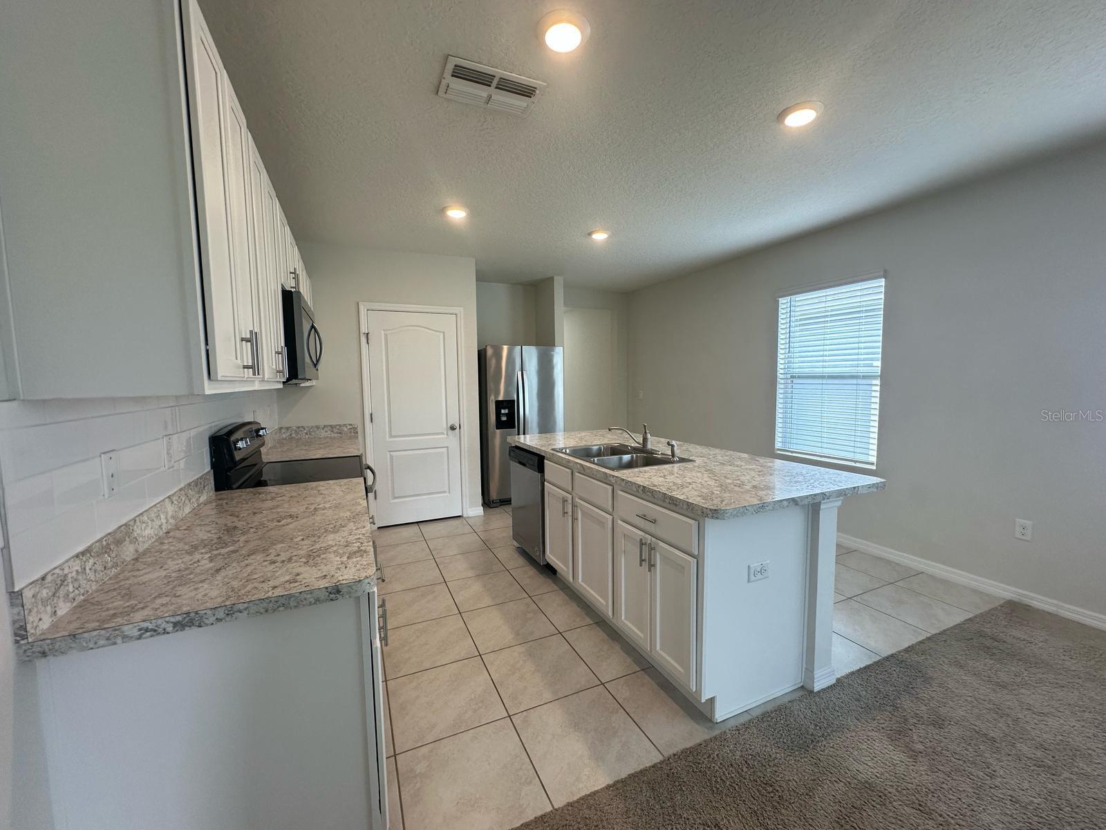 124 EAGLEVIEW LOOP, DAVENPORT, FL, 33837