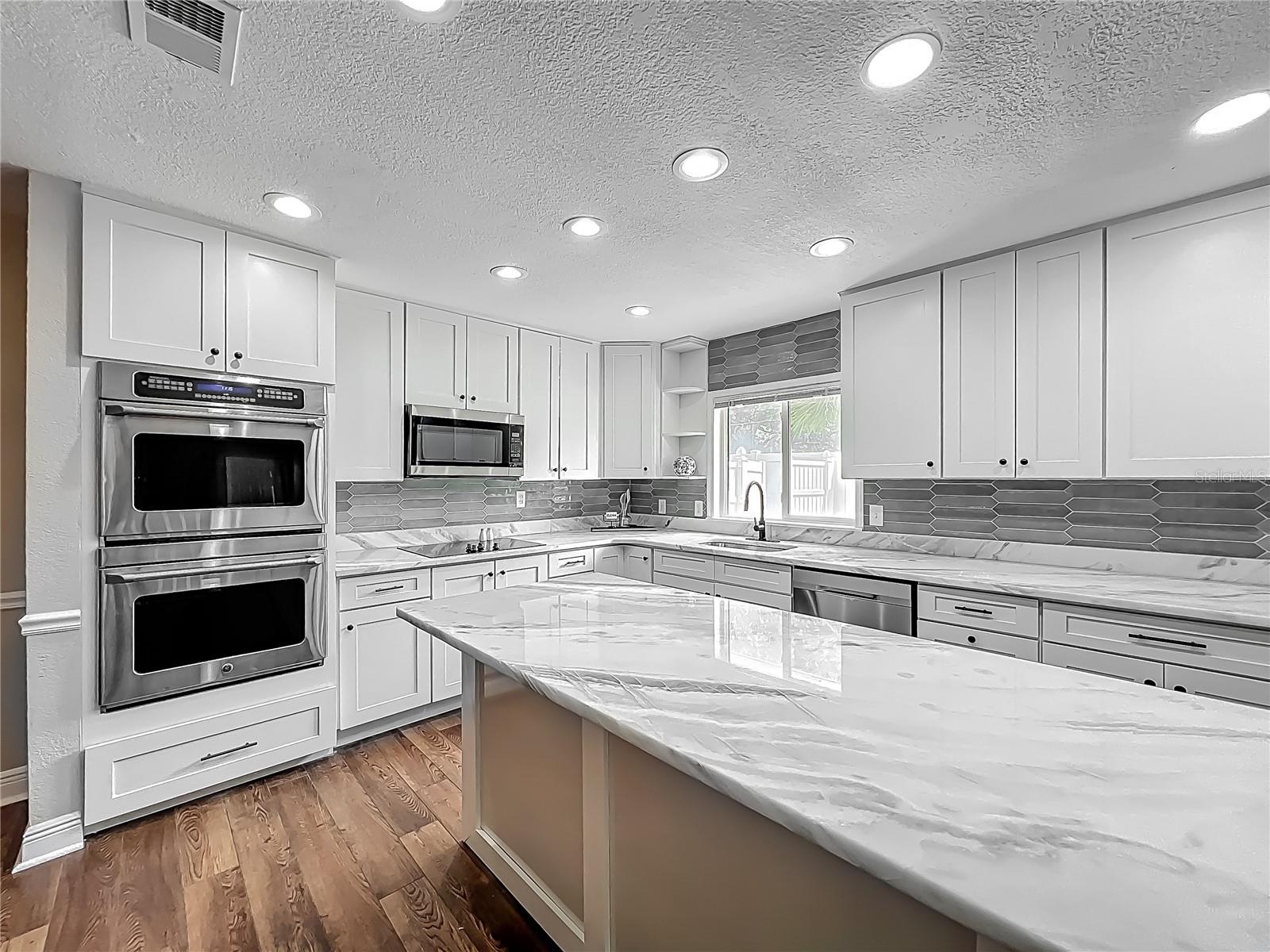 2050 BROKEN ARROW TRL N, LAKELAND, FL, 33813