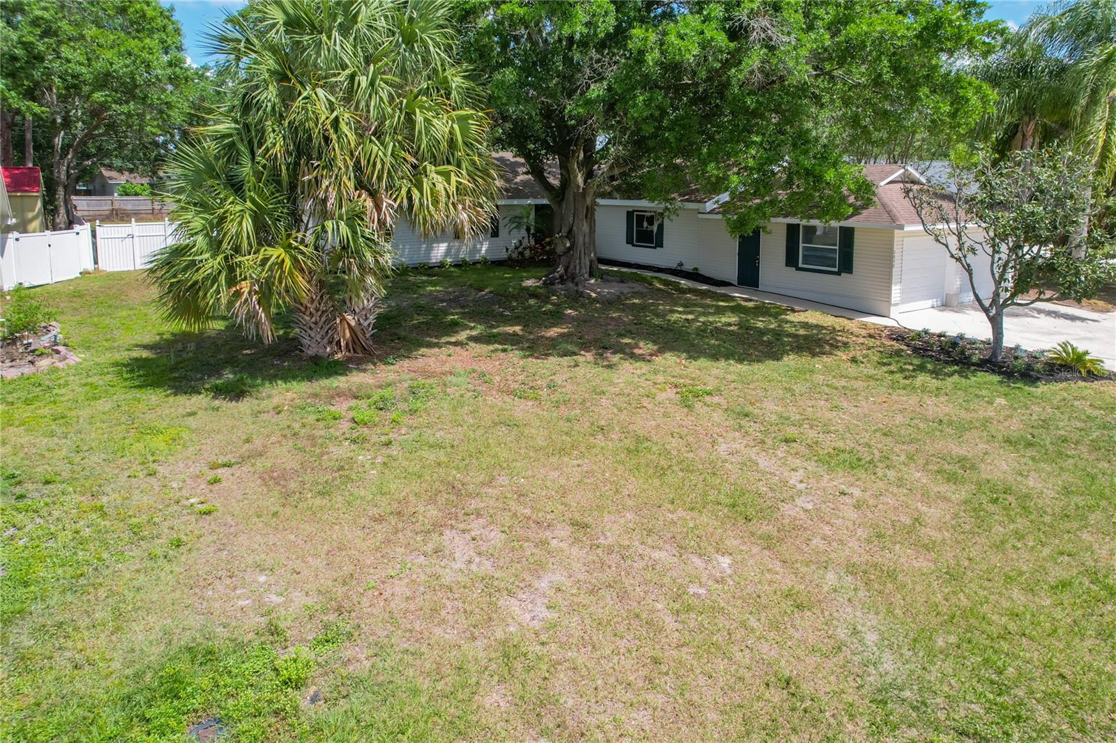 2050 BROKEN ARROW TRL N, LAKELAND, FL, 33813
