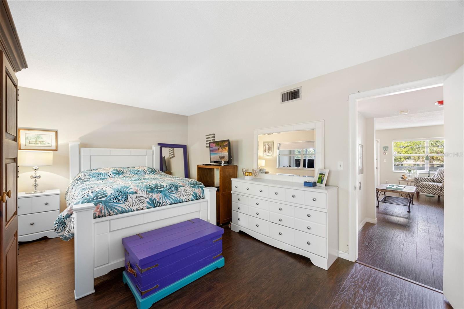 1000 79TH AVE N #211, ST PETERSBURG, FL, 33702