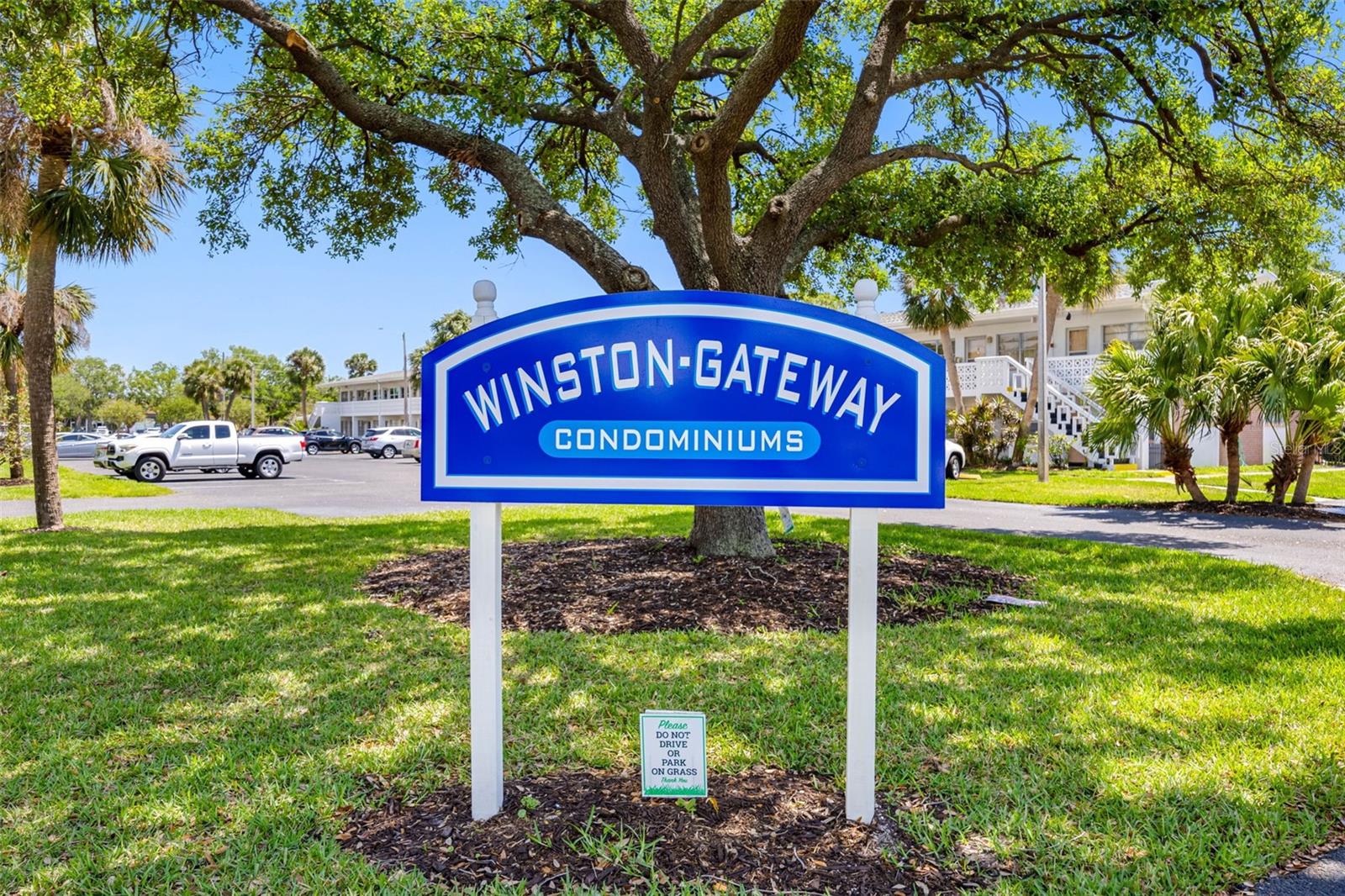 1000 79TH AVE N #211, ST PETERSBURG, FL, 33702