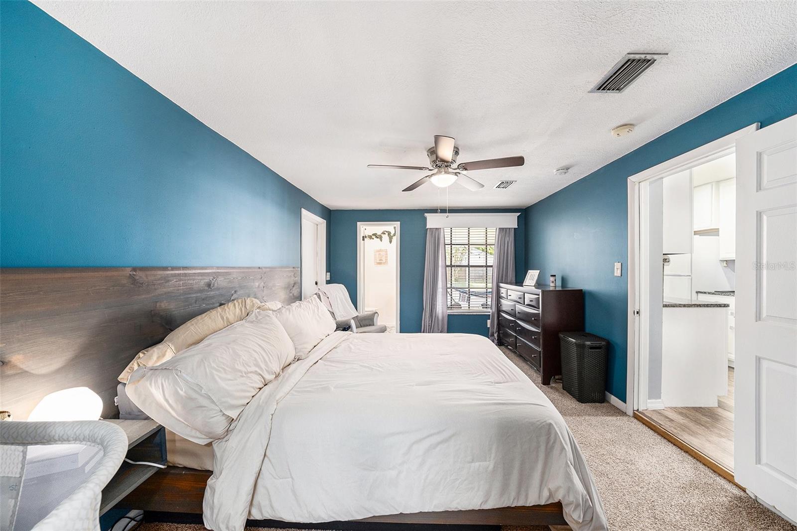 1704 W ATKINSON ST, TAMPA, FL, 33604