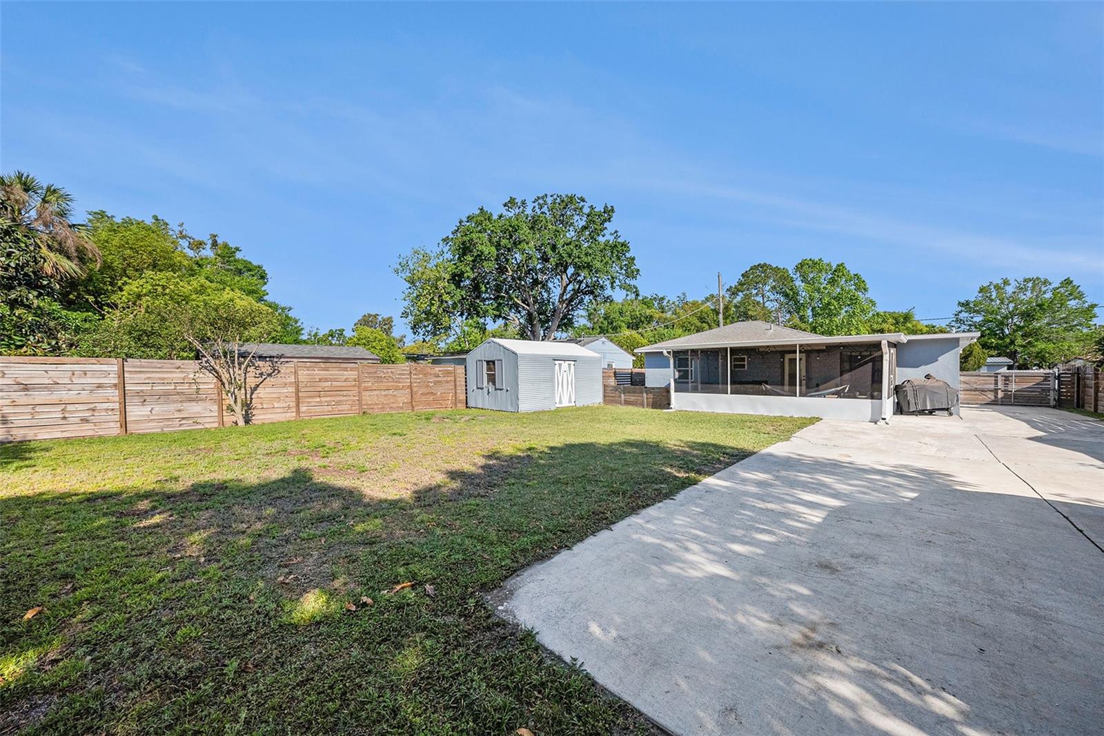 1704 W ATKINSON ST, TAMPA, FL, 33604