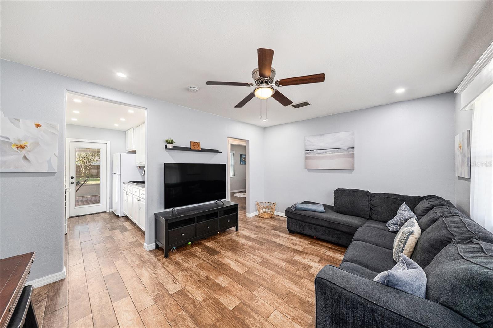 1704 W ATKINSON ST, TAMPA, FL, 33604