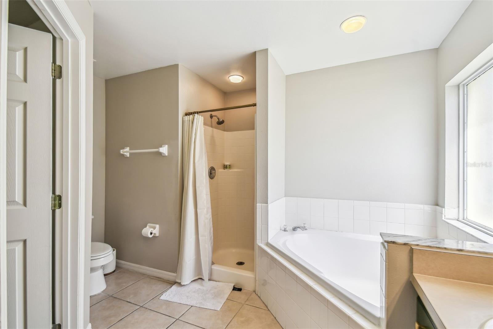 440 LANGHAM DR, DAVENPORT, FL, 33897