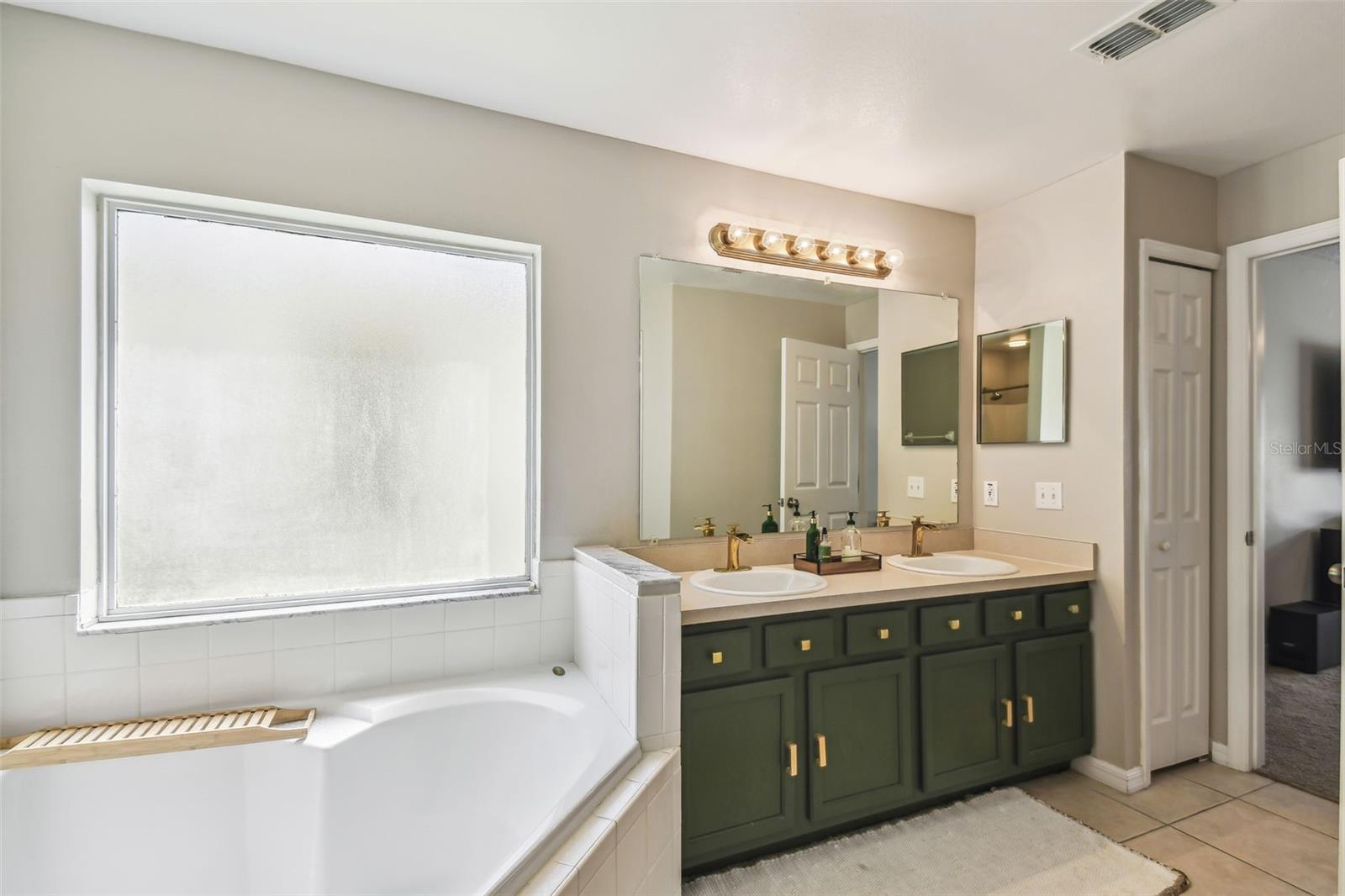 440 LANGHAM DR, DAVENPORT, FL, 33897