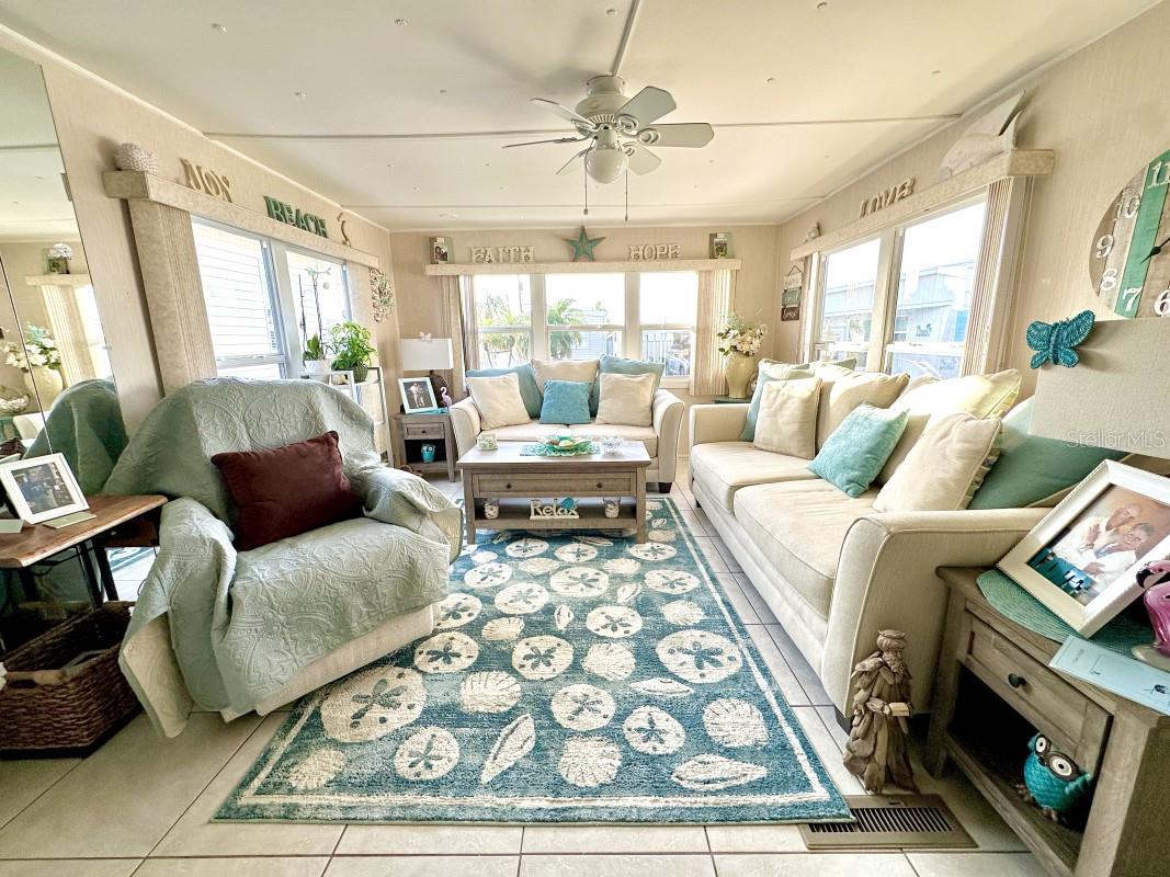 2094 DETROITER ST, SARASOTA, FL, 34231