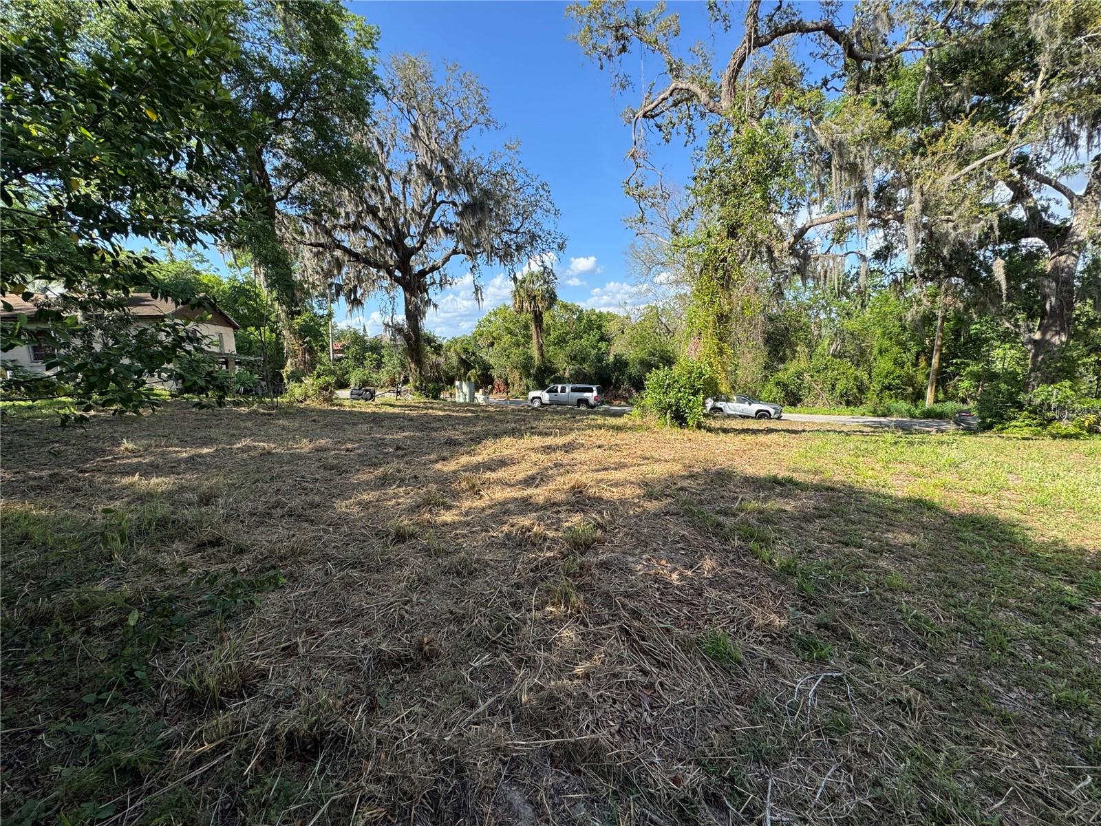 N PALM CIR, EUSTIS, FL, 32726