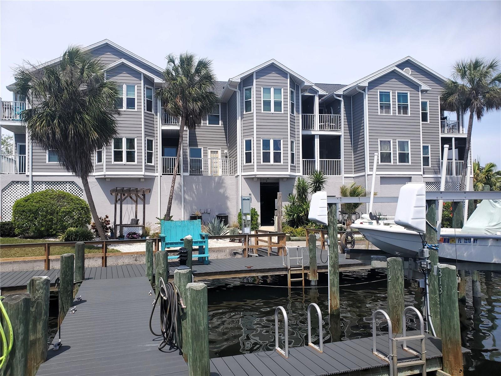 5712 BISCAYNE CT #203, NEW PORT RICHEY, FL, 34652