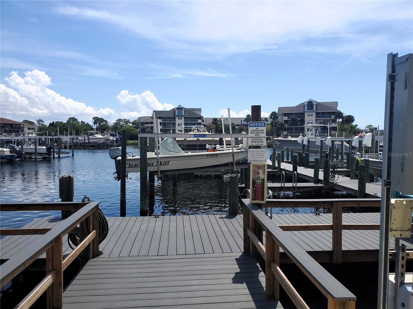 5712 BISCAYNE CT #203, NEW PORT RICHEY, FL, 34652