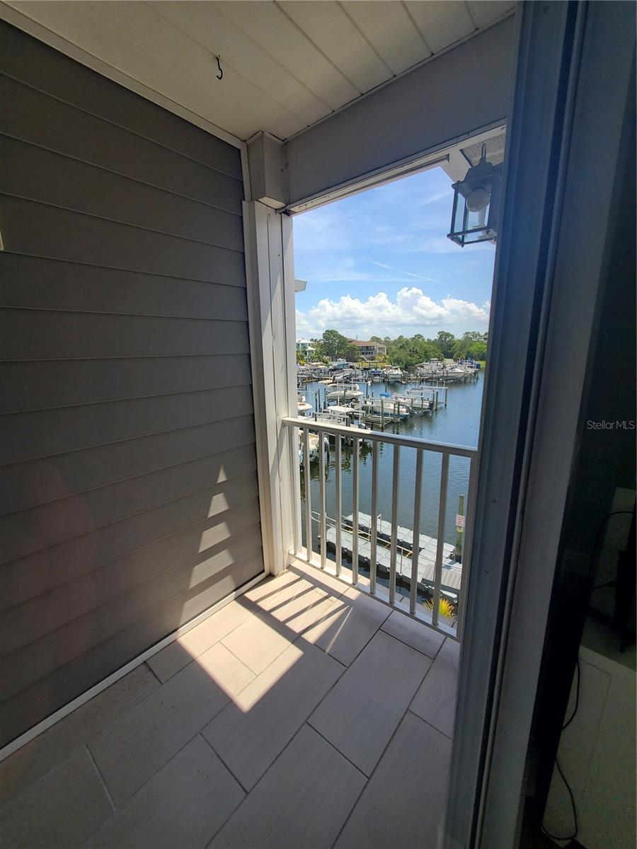 5712 BISCAYNE CT #203, NEW PORT RICHEY, FL, 34652