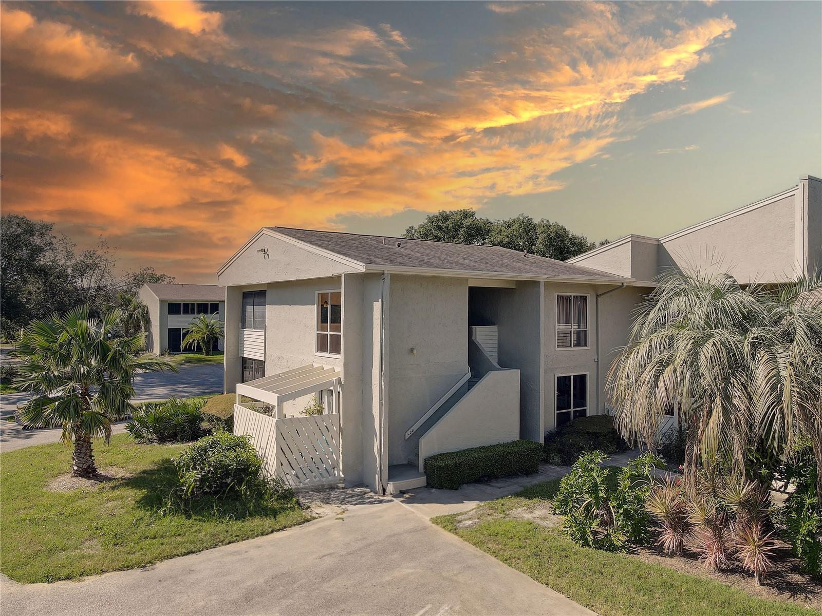 428 WINDRUSH BAY DR #428, TARPON SPRINGS, FL, 34689