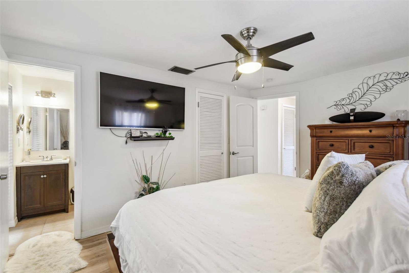 4240 WOODSVILLE DR, NEW PORT RICHEY, FL, 34652