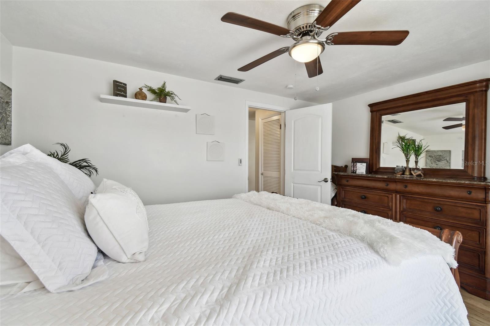 4240 WOODSVILLE DR, NEW PORT RICHEY, FL, 34652